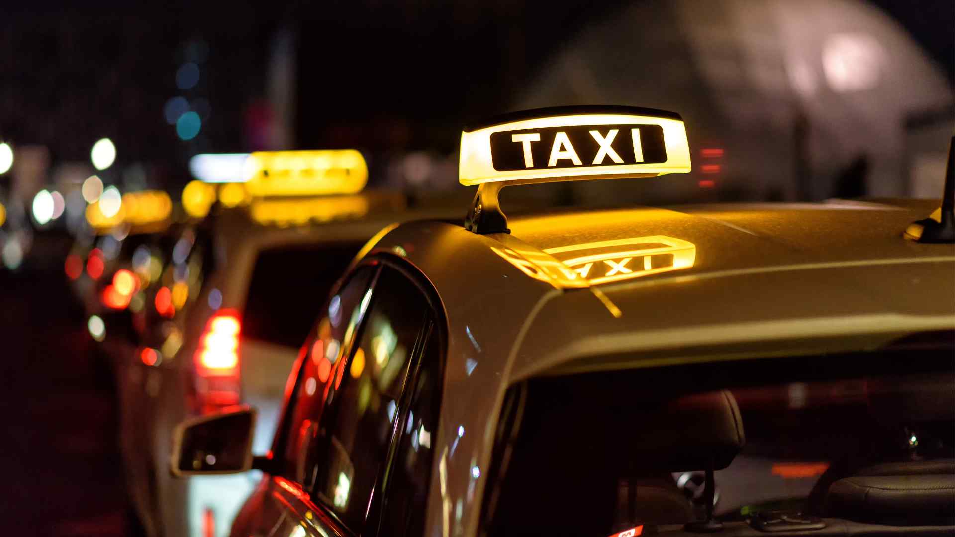 Jaipur to Delhi Cab – Trusted Outstation Taxi Service